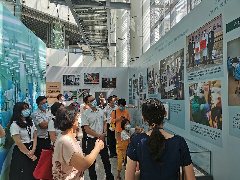 ս���ߡ���ʵ����������ѵ�֧����ǰ�߿���Ӣ���¾�