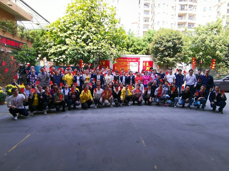 ����ͷ���������������������������ǩ